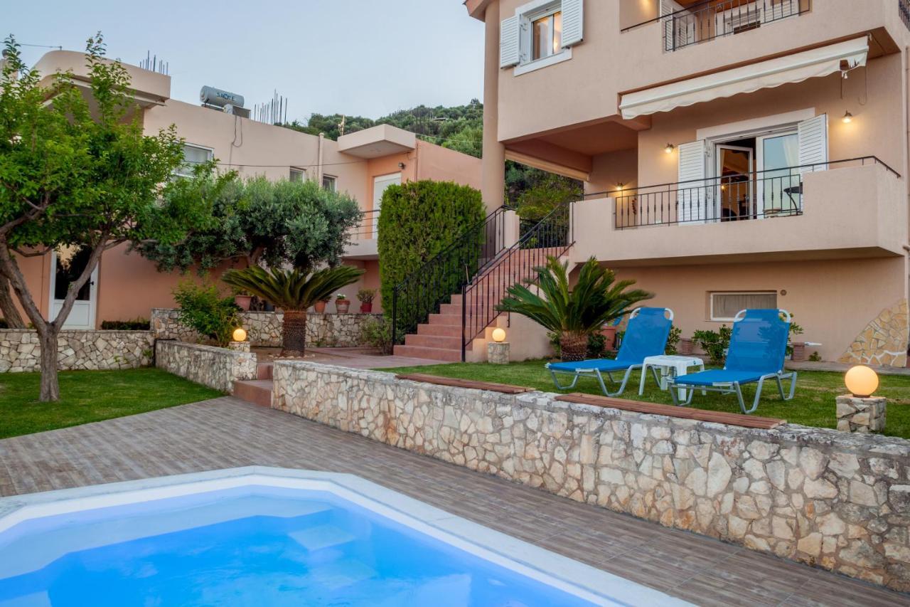 Panorama Traditional House With Private Pool Rodhiá Екстериор снимка