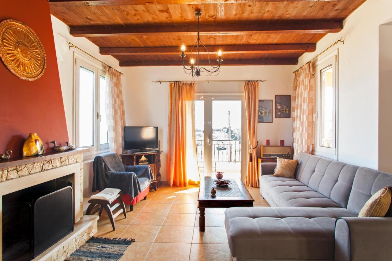 Panorama Traditional House With Private Pool Rodhiá Екстериор снимка
