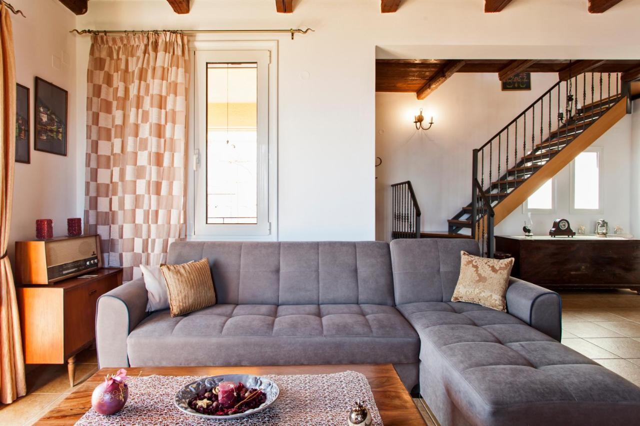 Panorama Traditional House With Private Pool Rodhiá Екстериор снимка