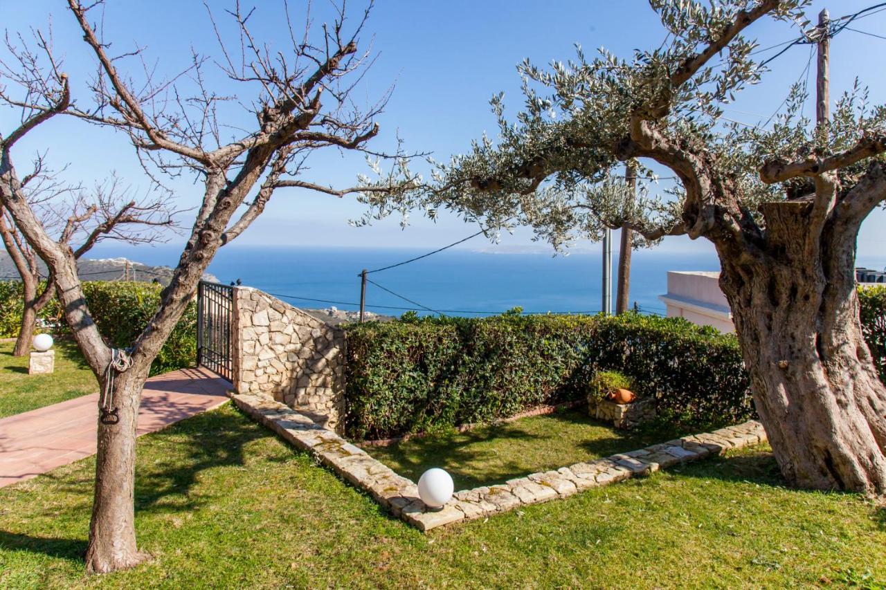 Panorama Traditional House With Private Pool Rodhiá Екстериор снимка